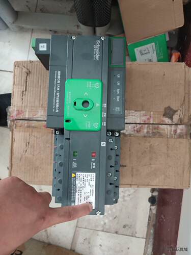 施耐德WATSG32/2AX双电源开关2P32A。两相电。电议价商品