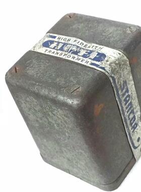 00920早期生铁壳的HI.FI输出牛一头；成色不错，手感重议价商品