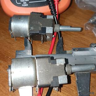 拆进口功放机原装日本ALPS马达电位器。议价商品