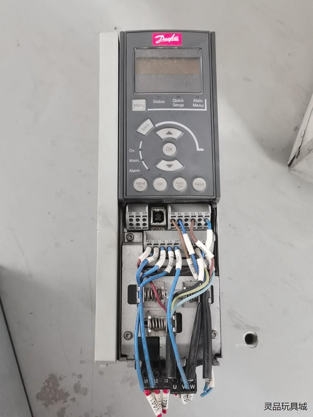 FC-301P2K2T4E20H2XNCXXXS实物图 包好议价商品