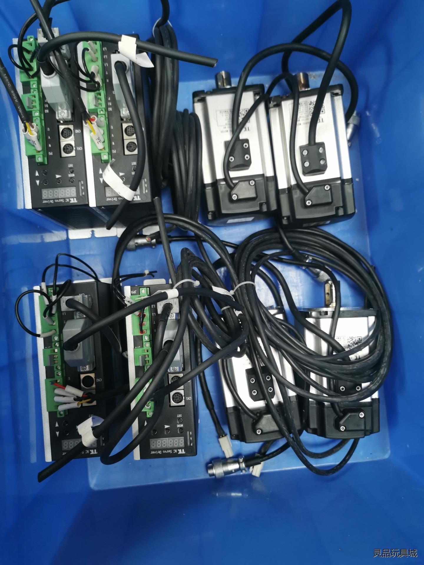 TK交流伺服电机…750W…仓库有四套，成色很漂亮，质量保议价商品