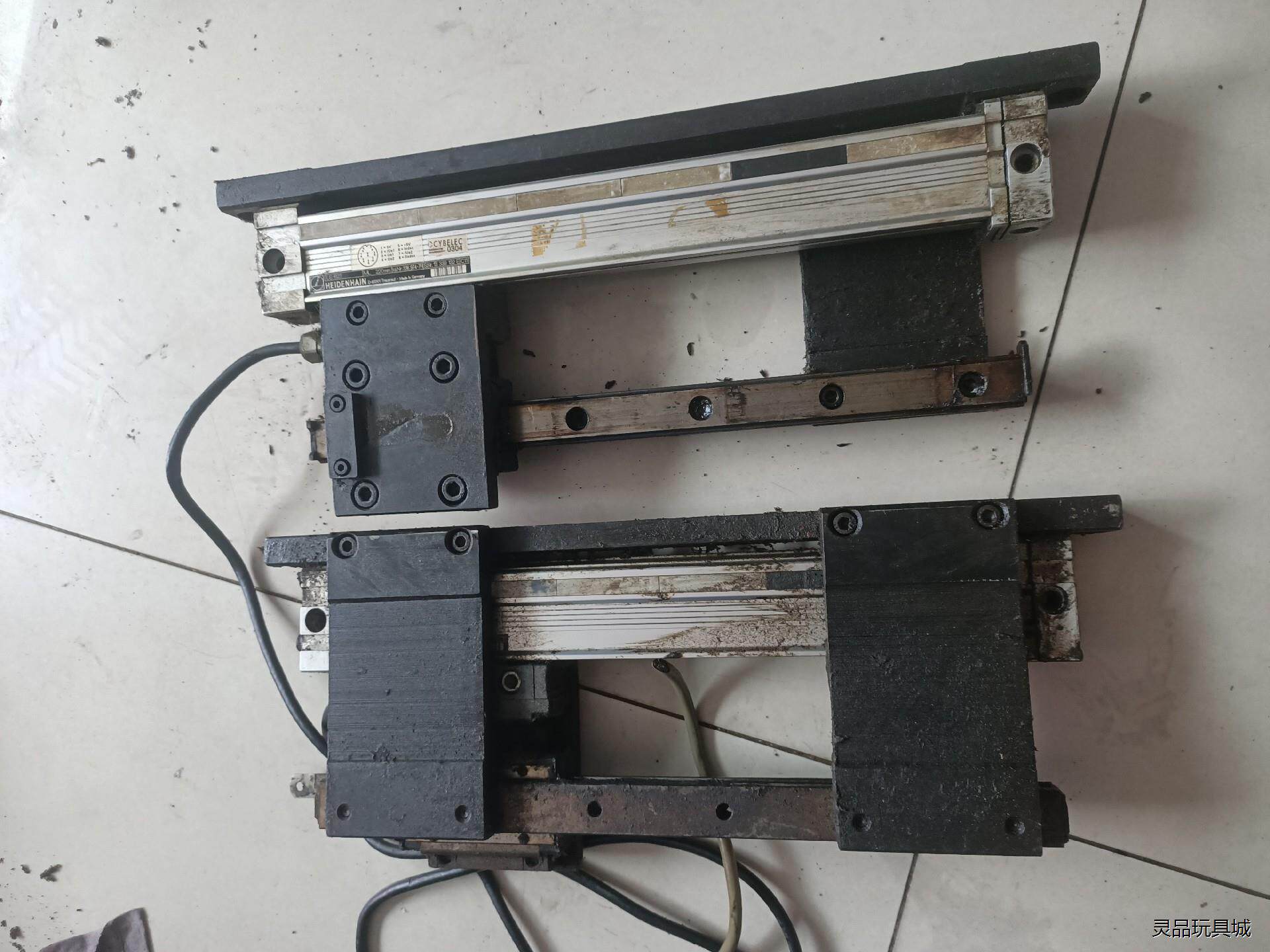 海德汉光栅尺ls623,拆机两个，带滑块支架，折弯机配件，议价商品