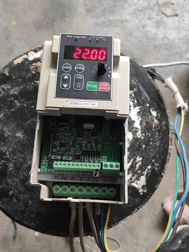 德力西变频器  CDI-EM60G1R5T4B系列，没有下盖议价商品