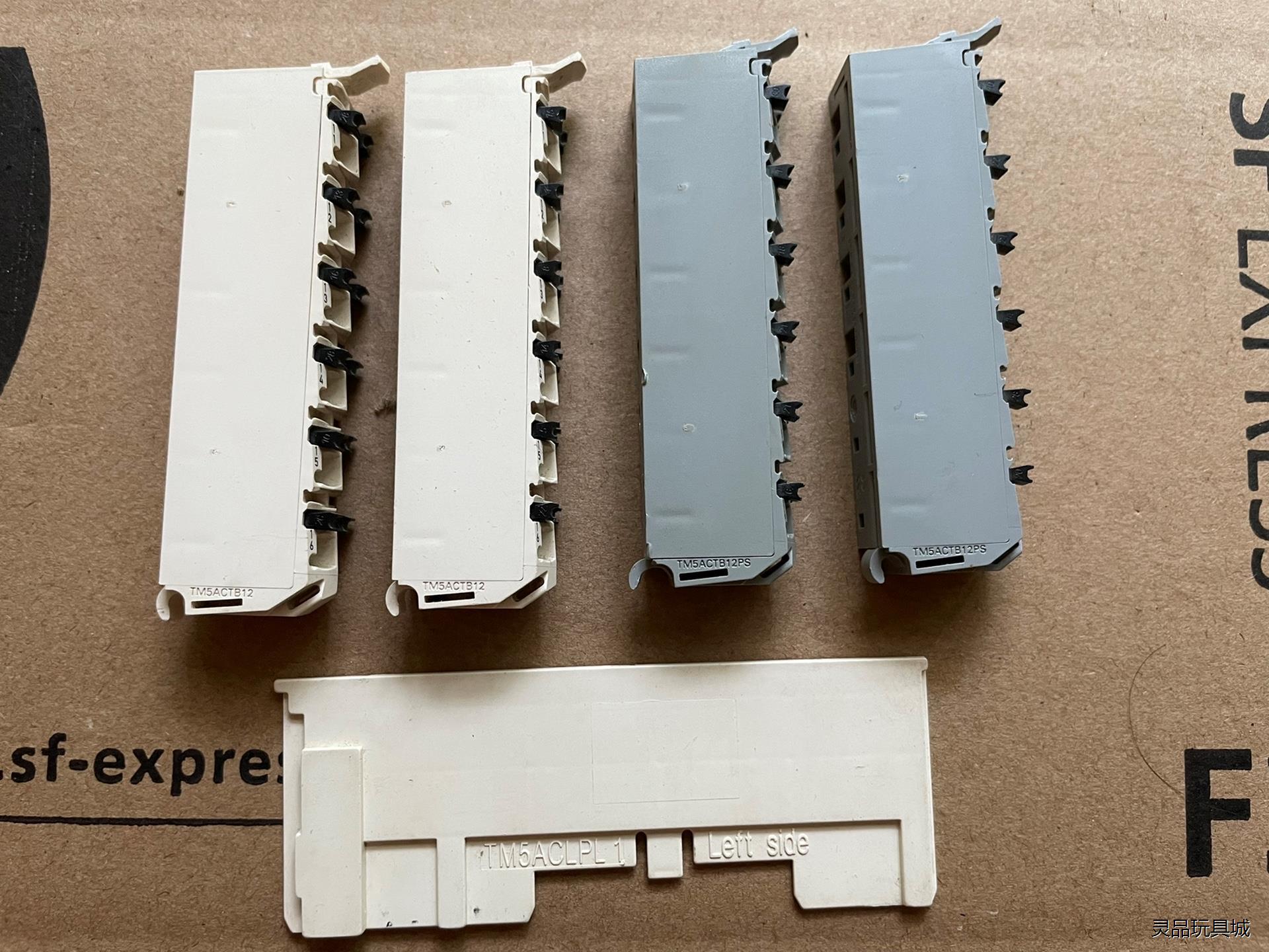 施耐德plc模块接线端子 TM5ACTB12PS 标价单价邮议价商品