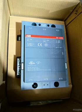 ABB接触器：AF1250-30，全新原包装，包装灰大议价商品