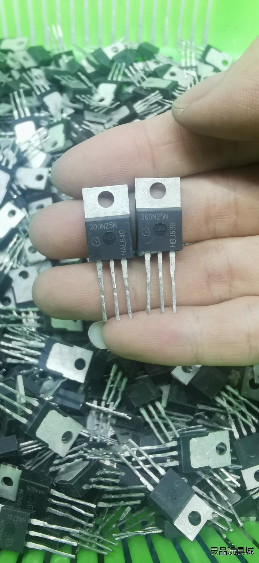 200N25N英飞凌 原装进口拆机64A250V大芯片 大功议价商品