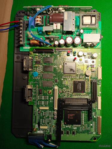 三菱A970GOT-LBA触摸屏 主板    BD627A6议价商品