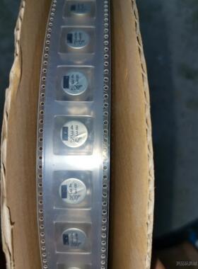 共3盘，200v33uf，日本suncon贴片电容，体积12议价商品