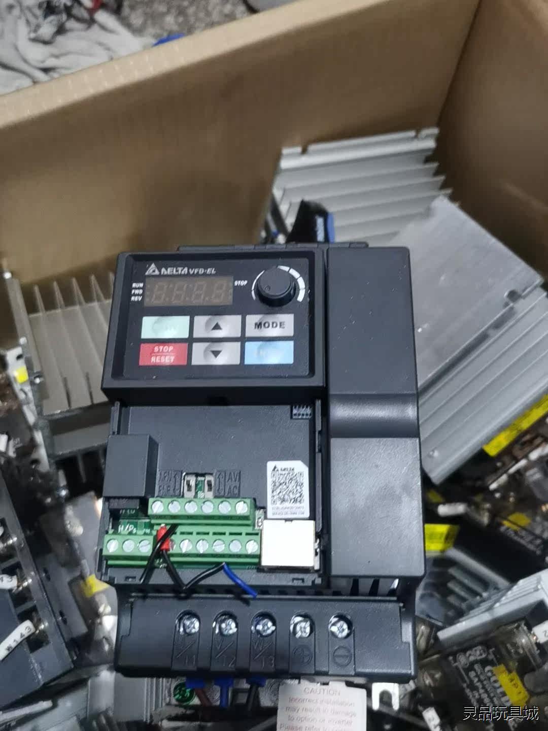 台达变频器 几乎全新  VFD022EL43A 380v2.议价商品