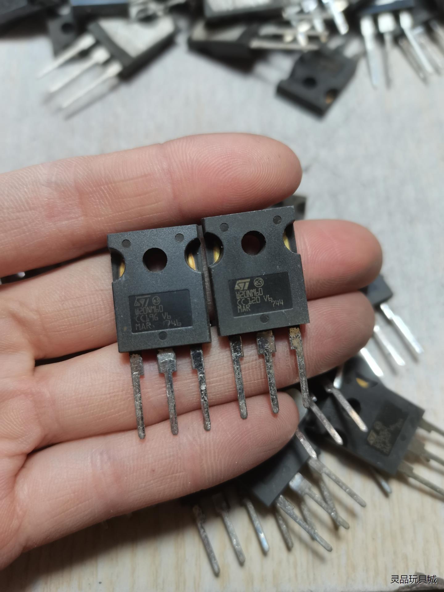 W20NM60 原装进口散新 电源常用大功率场效应管 20A议价商品