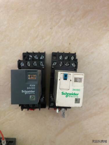 施耐德RXM4LB2BD 24V RXM4CB2BD议价商品