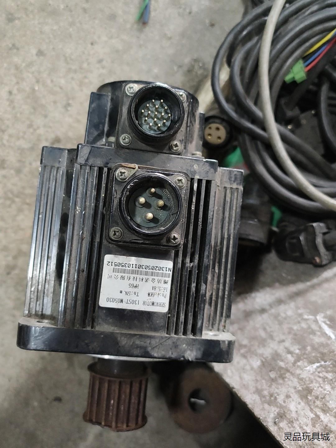 山龙SLSM130-05030-150兼容电机包好议价商品