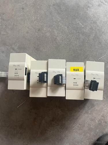 三菱PLC模块 FX2N-1PG，成色如图，功能包好，120议价商品