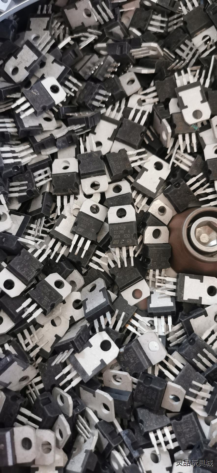 P75NF75 75N75原装进口拆机 75A75V 大芯片议价商品