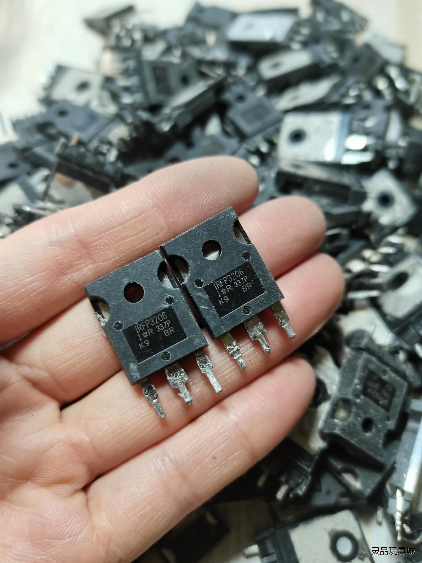 IRFP3206 原装进口拆机 200A60V 大功率MOS议价商品