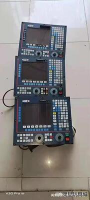 发格系统8055i/B—M 两台，8040-M-MON-K一议价商品