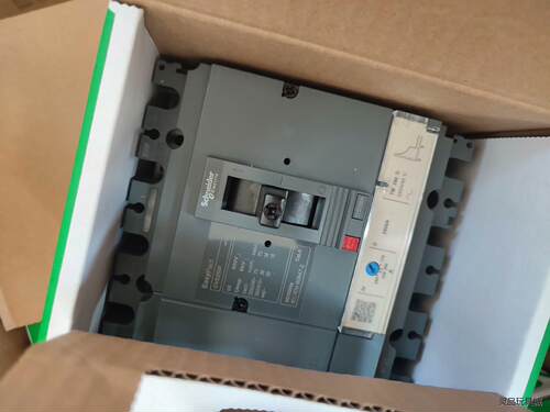 施耐德CVS250F塑壳断路器4P250A最后11只。订货整议价商品