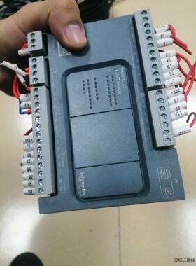 施耐德PLC  TM200C24T，成色很新，功能包好，要的议价商品
