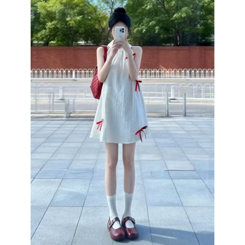 2026新款法式蝴蝶结白色挂脖吊带背心连衣裙子女夏季独特漂亮短裙