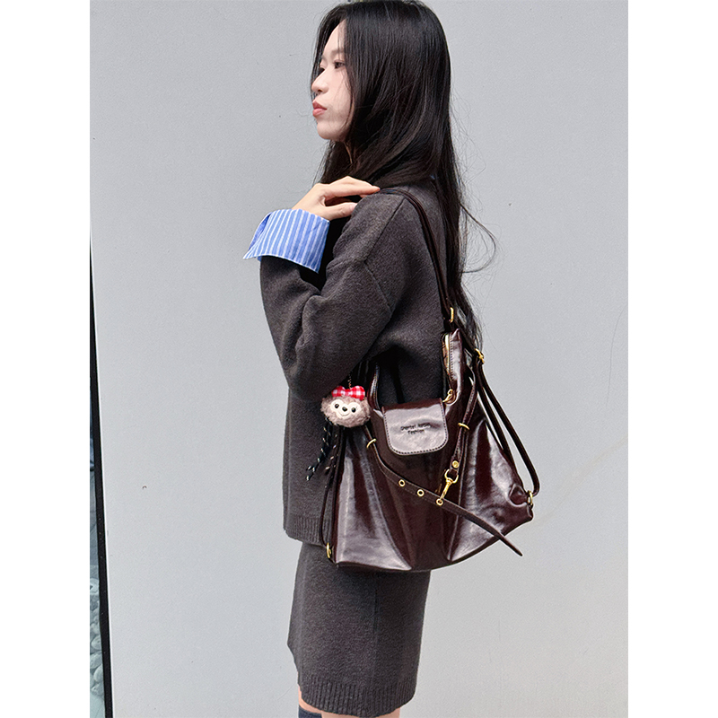 泡芙小姐大容量单肩斜挎托特包