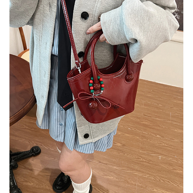 泡芙小姐斜挎单肩手提水桶包