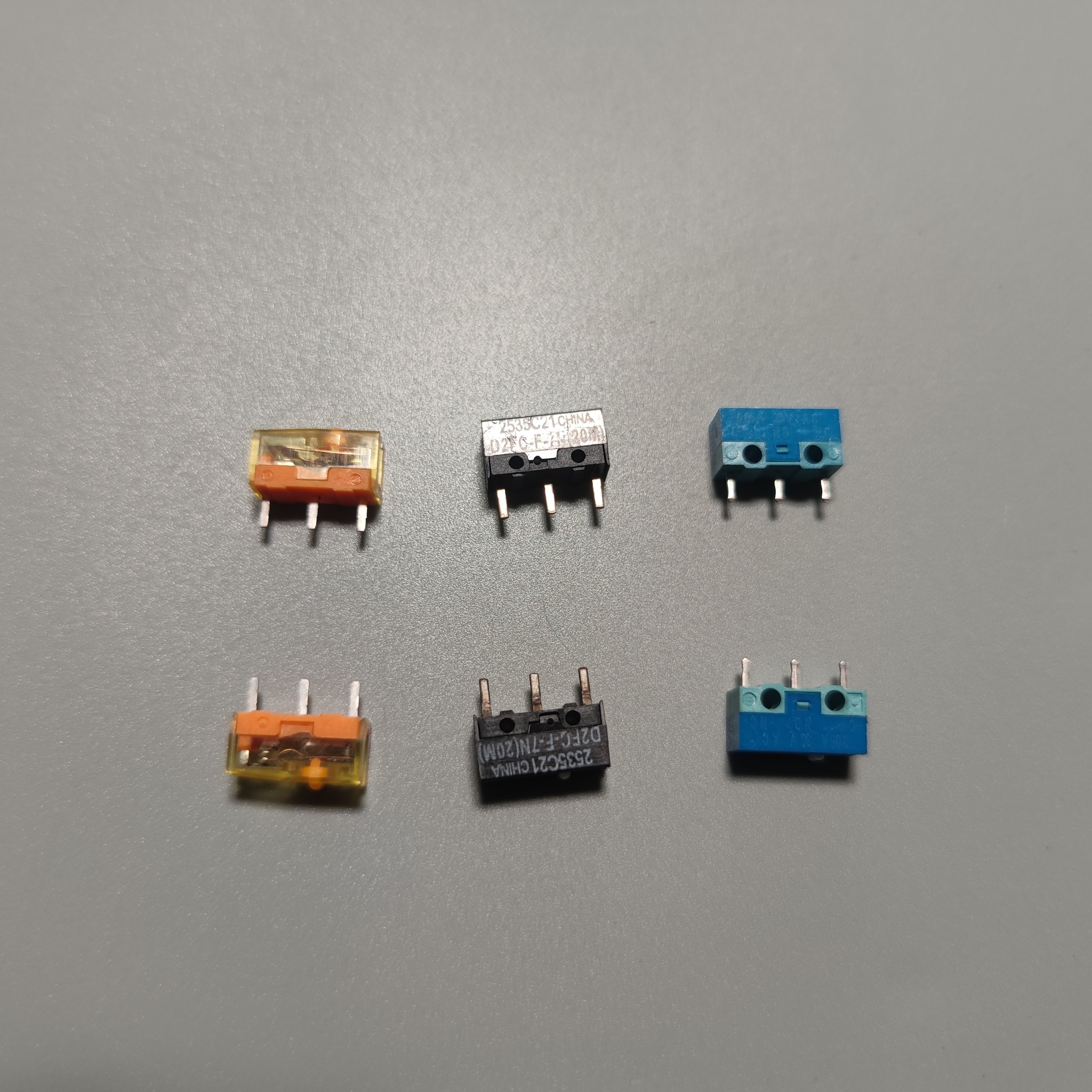 游戏鼠标通用替换微动开关TTC金点欧姆龙DFD2FC-F-7N 华诺白点蓝怎么样,好用不?