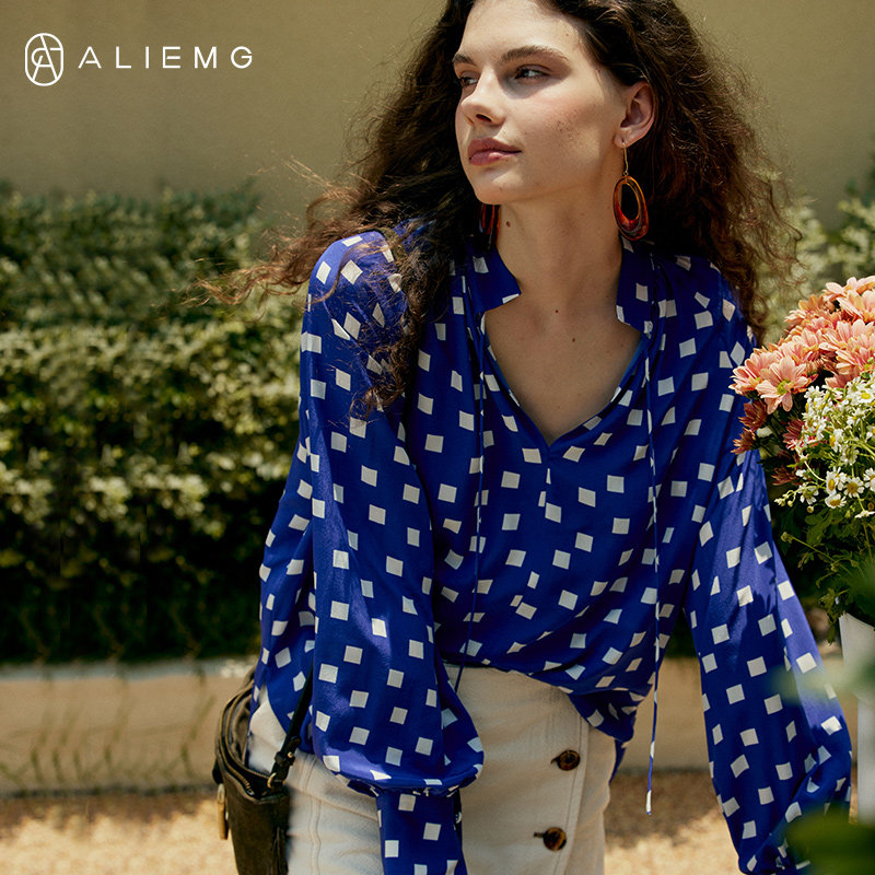 法式真丝衬衫女上装设计感秋季新款长袖桑蚕丝衬衣外套灯笼袖上衣