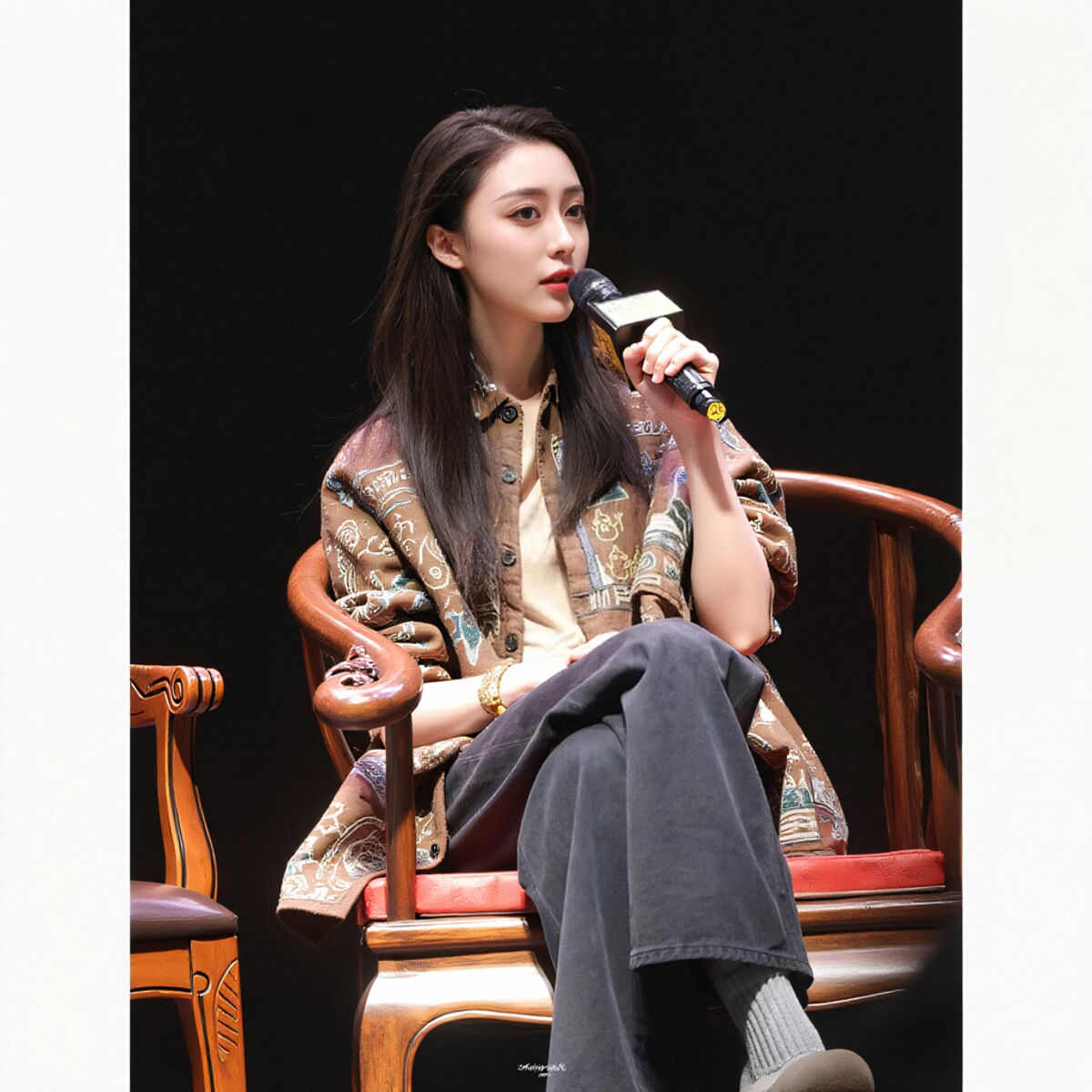 咖色衬衫外套女春2025新款小众设计独特别致百搭休闲宽松印花上衣