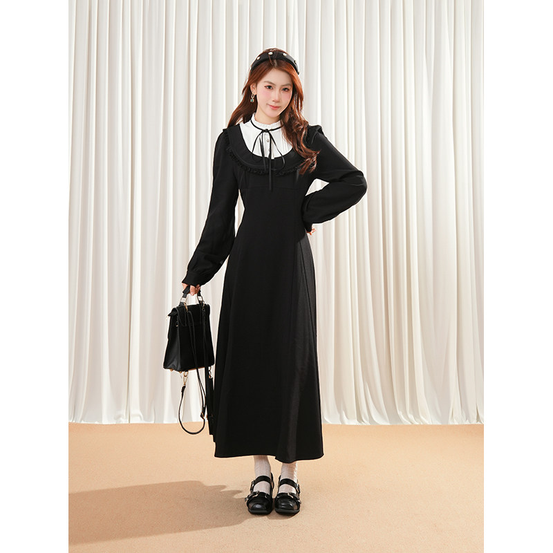 设计感法式中古风复古秋冬款气质收腰蕾丝连衣长裙小众暗黑系穿搭