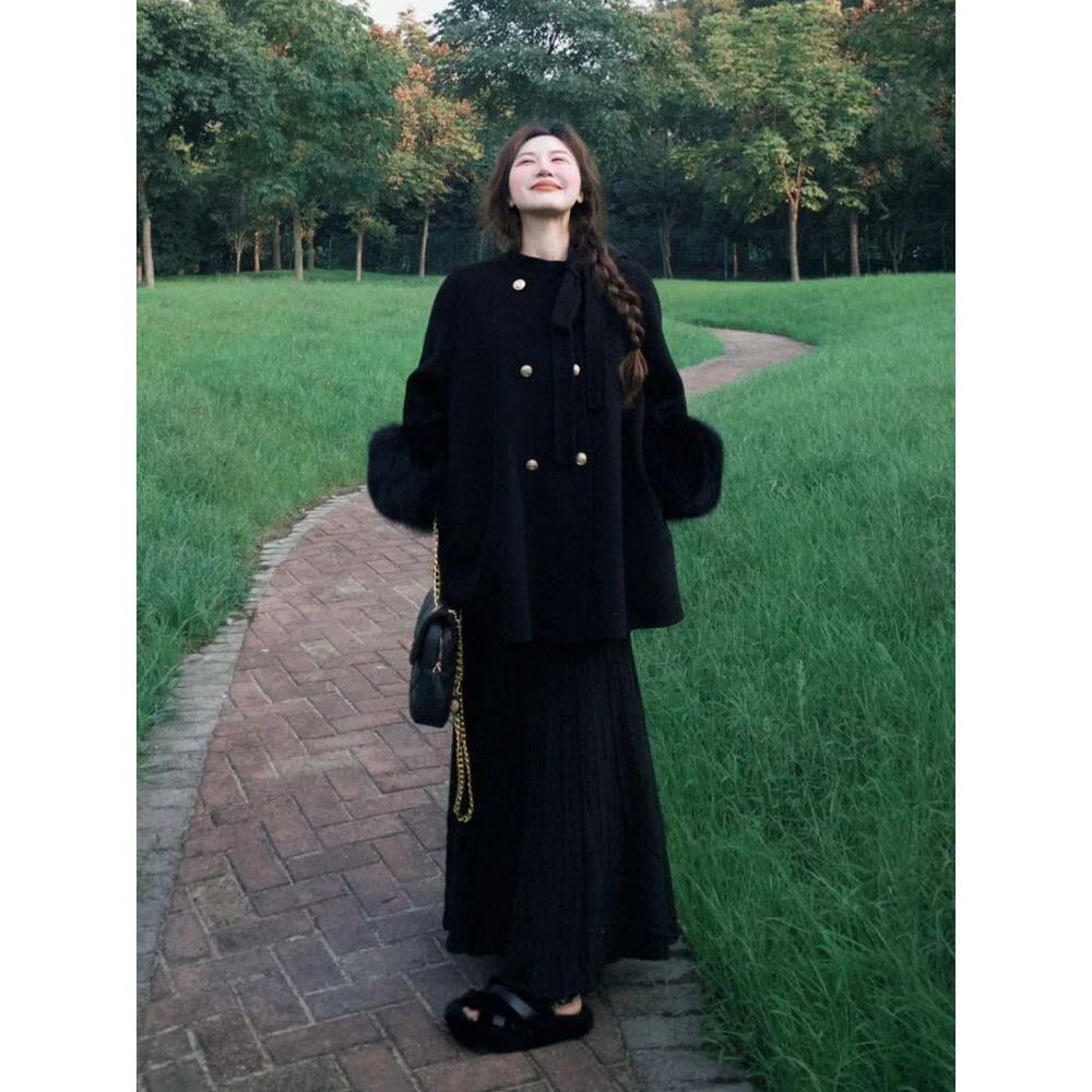 心动主旋律 冬季法式千金双排扣显瘦呢子斗篷大衣气质半身裙套装