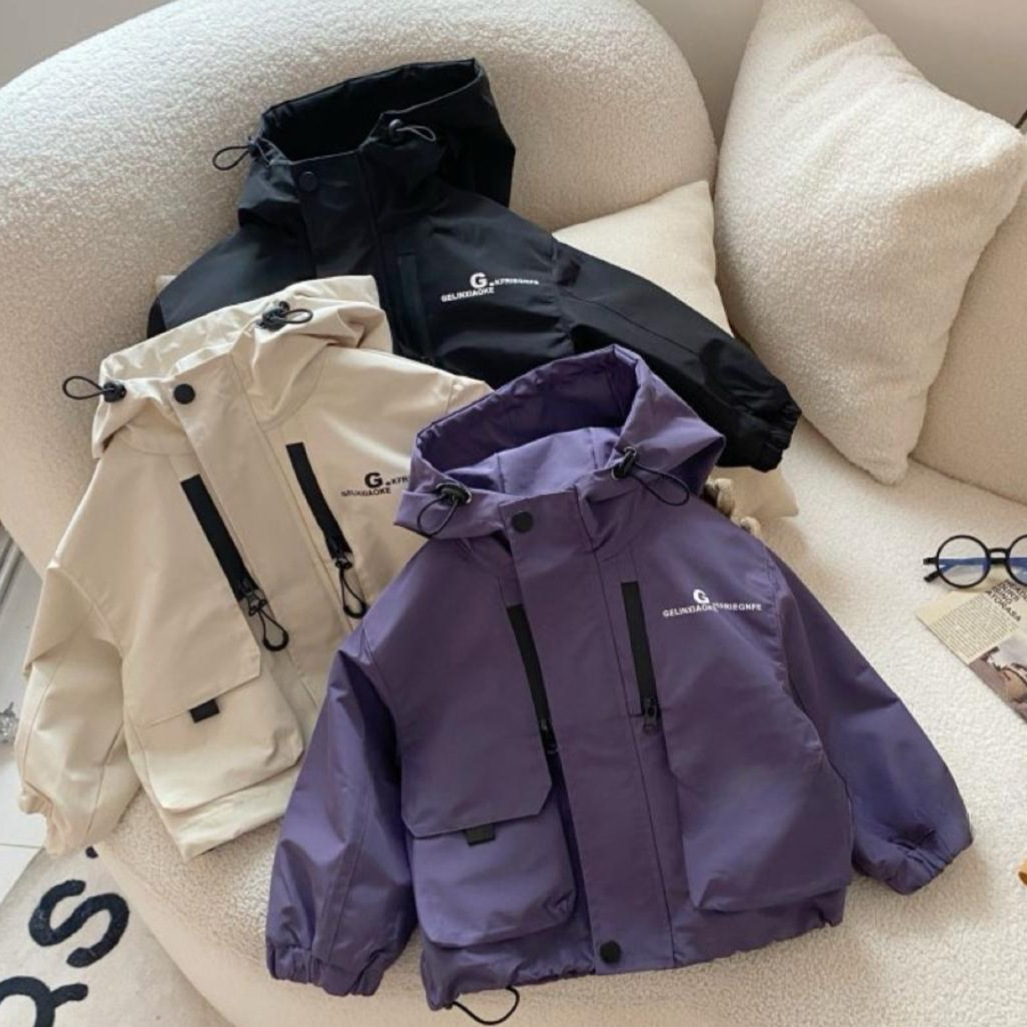 百搭儿童外套春秋款新款中小童防风上衣男女童冲锋衣夹克洋气风衣