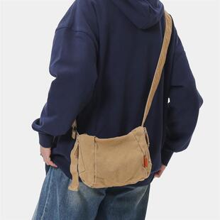 背不烂百搭复古水洗帆布斜挎单肩包女学生休闲通勤日系背包男