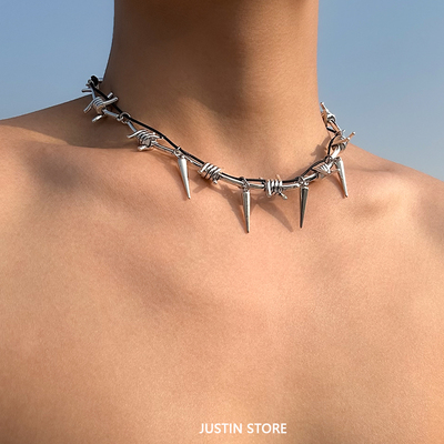 荆棘缠绕朋克项链金属铆钉颈链