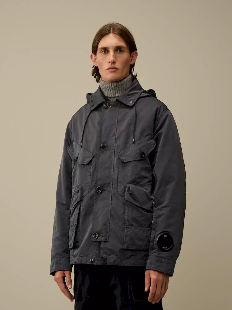 C.P.COMPANY FW24 Micro Kei Mille 2-в-1 нейлон, пуховик