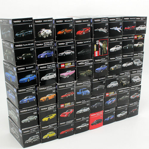 TOMY多美卡tomica合金黑盒集