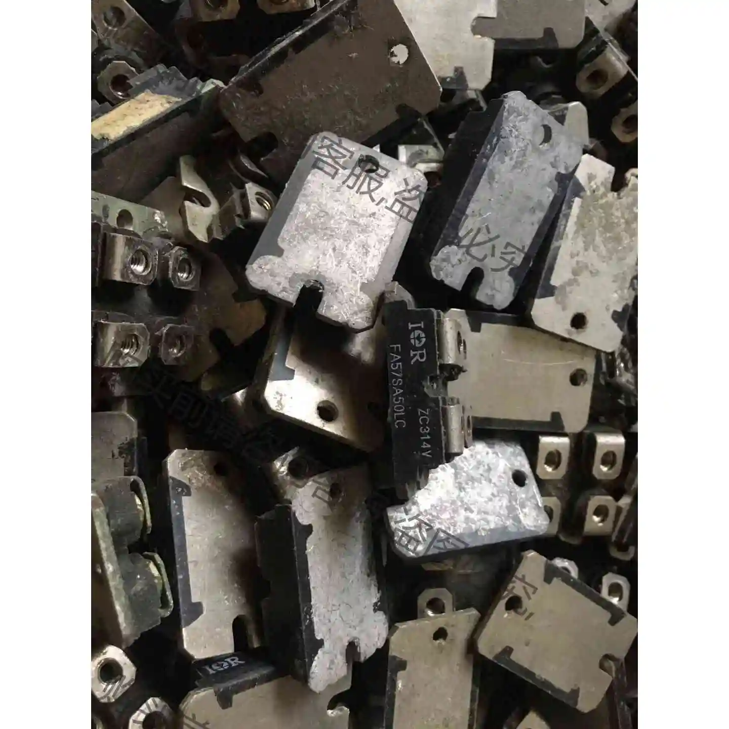 IR FA57SA50LC高功率场效应模块57A500VIR 议价产品 原装拆机功能