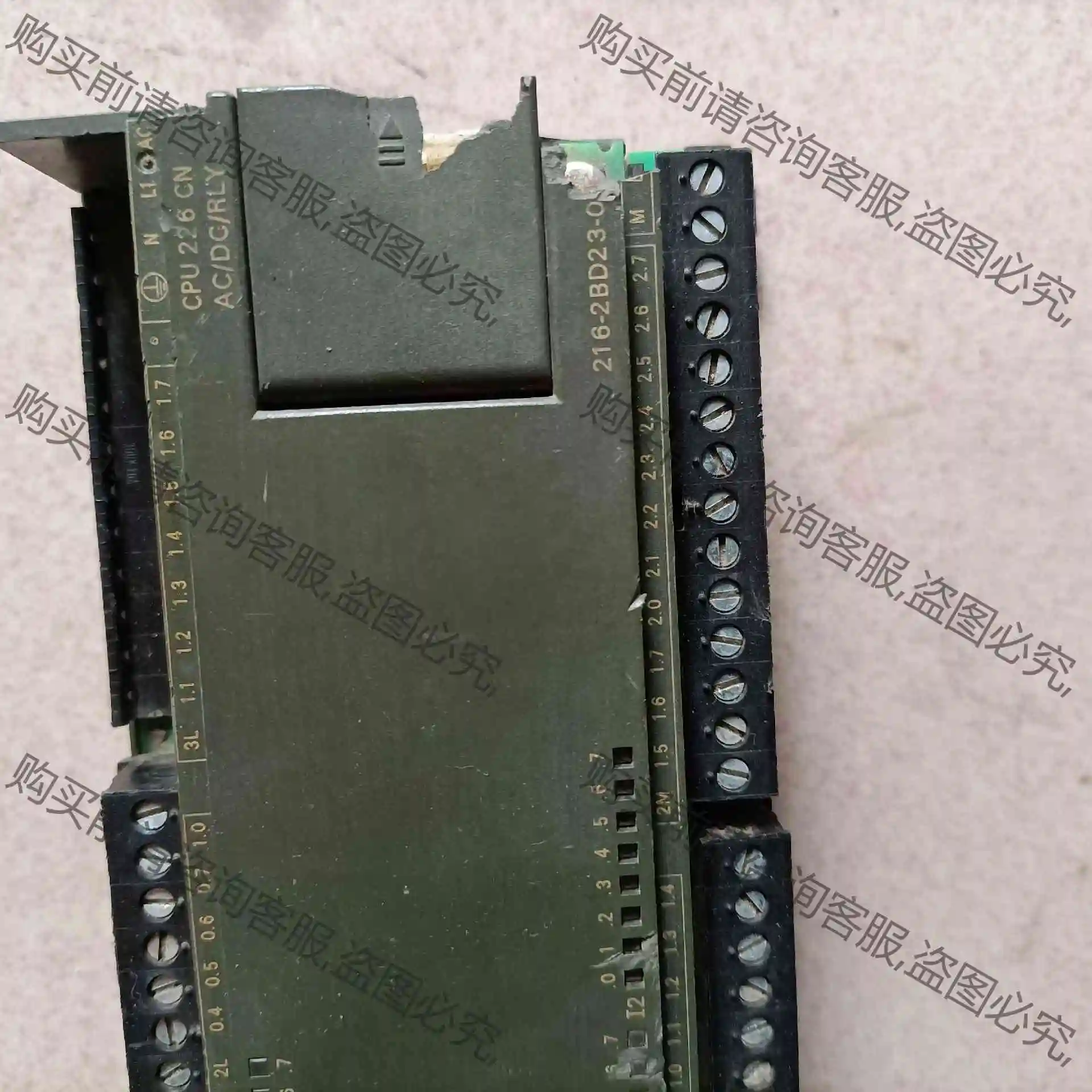 西门zi216-2BD23-0XB8 PLC壳子破损bu影响使用 议价产品 原装拆机