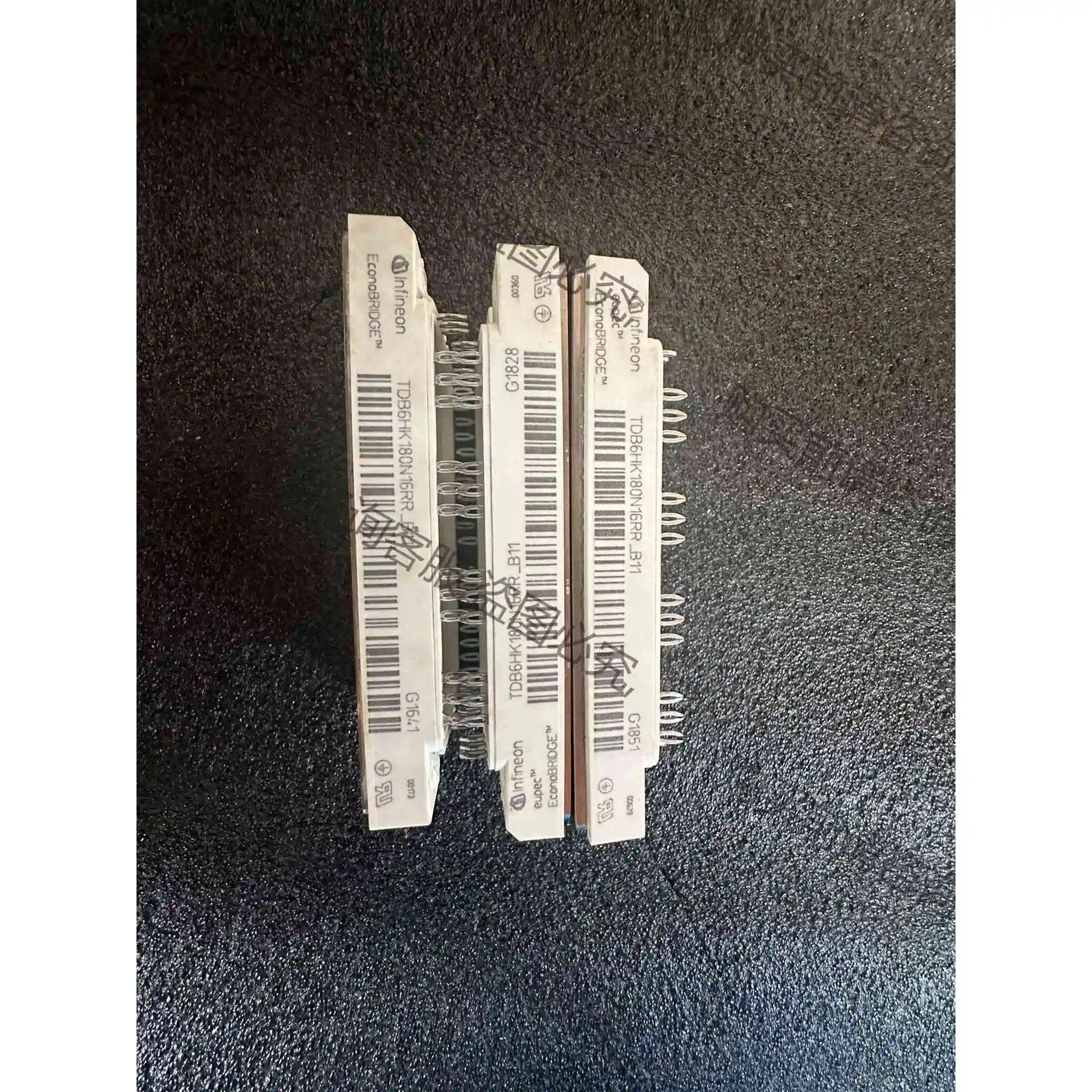 TDB6HK180N16RR-B11 拆机漂亮 螺丝孔被剪 议价产品 原装拆机功能