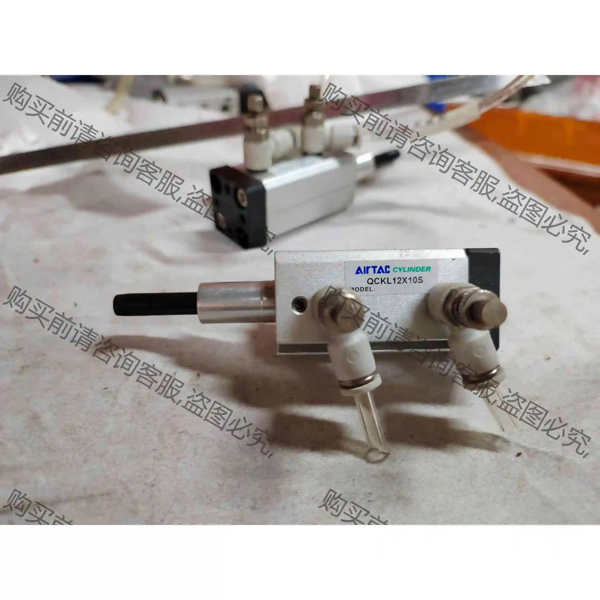 拆机：亚德客回转夹紧气缸QCKL12X10S 议价产品 原装拆机功能完好