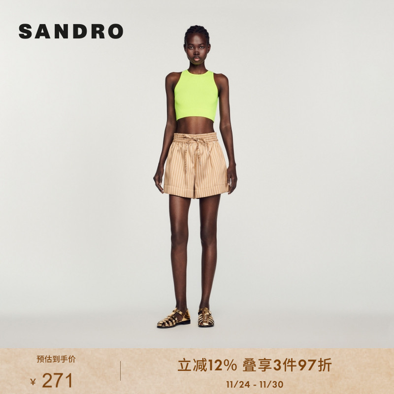 圆领无袖短上衣 弹力修身时尚单品