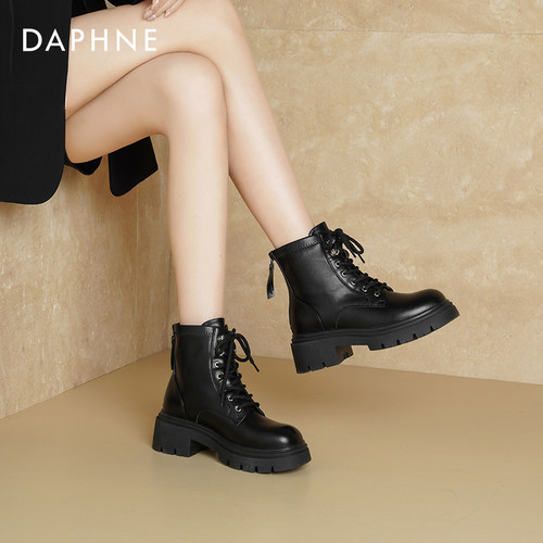 达芙妮厚底马丁靴女款英伦风