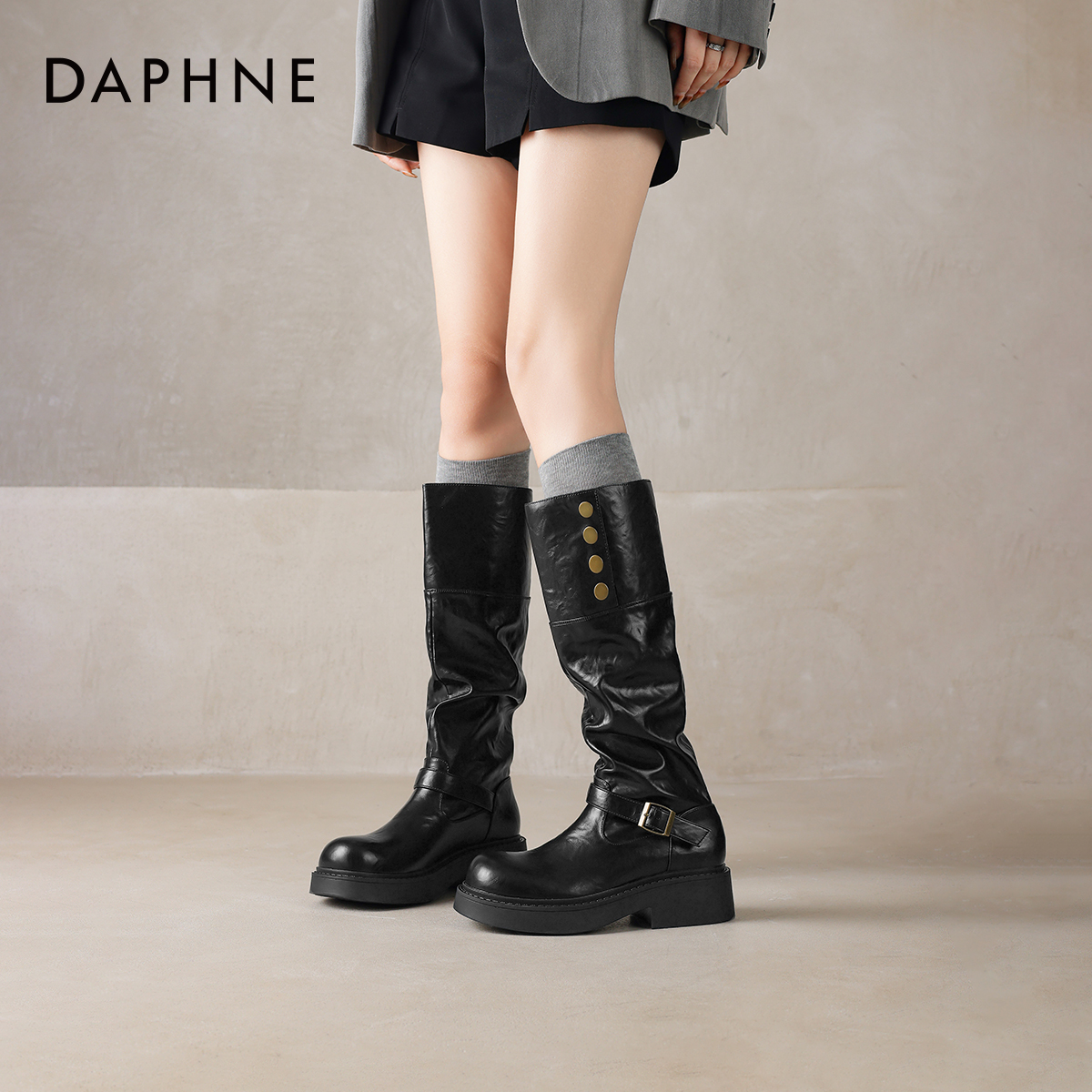 达芙妮黑色高筒长筒靴子