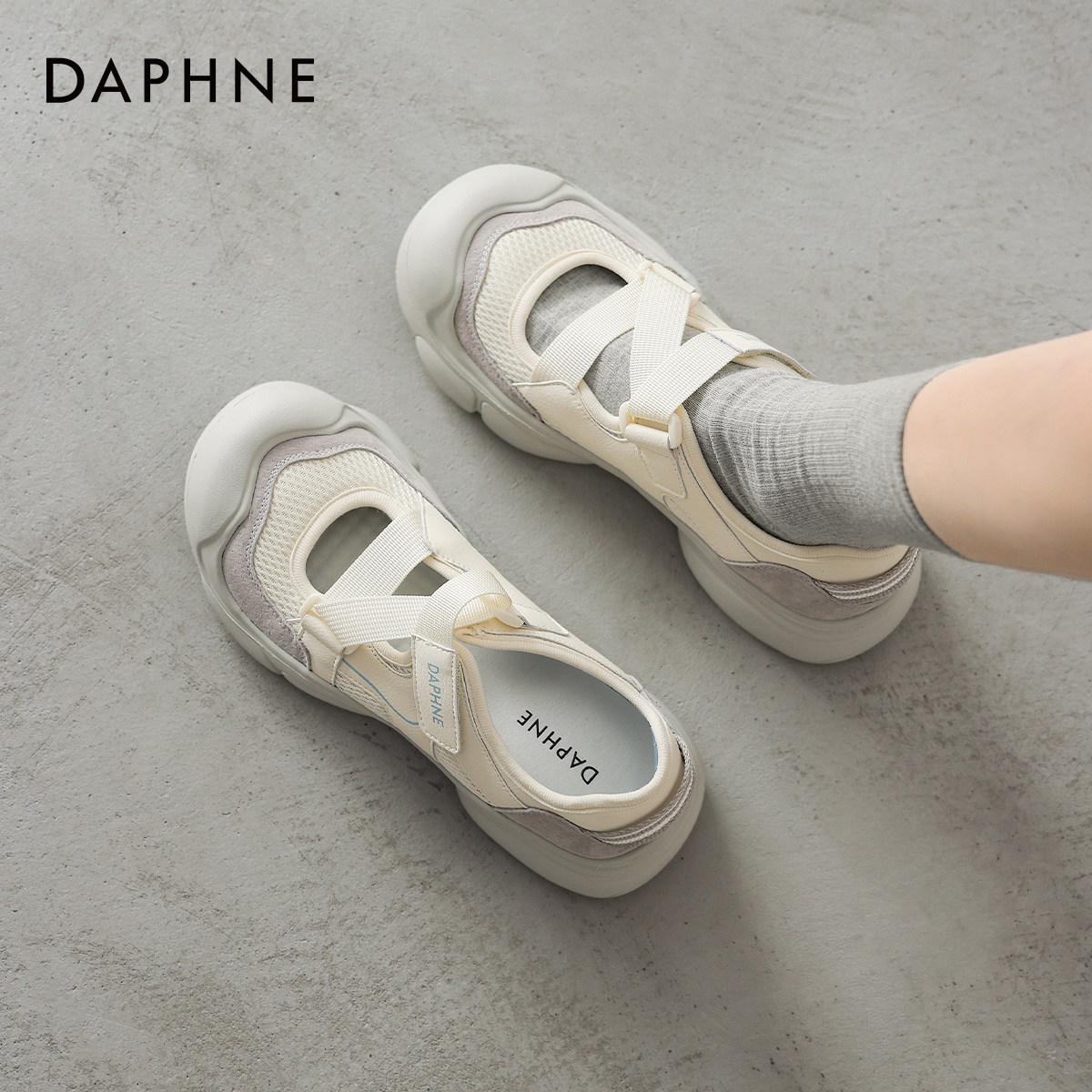 达芙妮丑萌运动玛丽珍鞋子女2026新款芭蕾厚底增高魔术贴休闲凉鞋