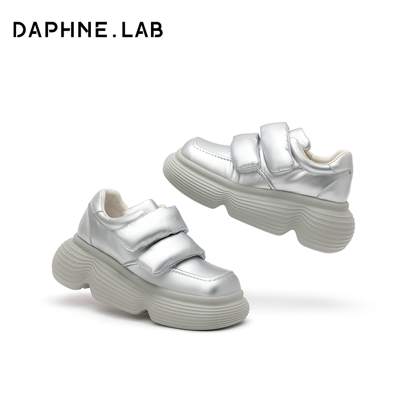 DAPHNELAB达芙妮棒棒糖魔术贴小皮鞋女2024新款大头厚底