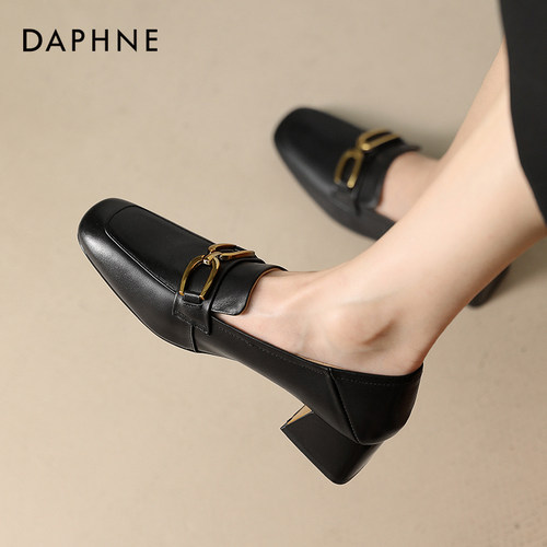 通勤百搭黑色高跟乐福鞋