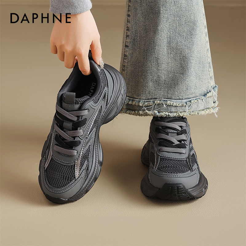 达芙妮厚底黑色老爹鞋女款运动鞋