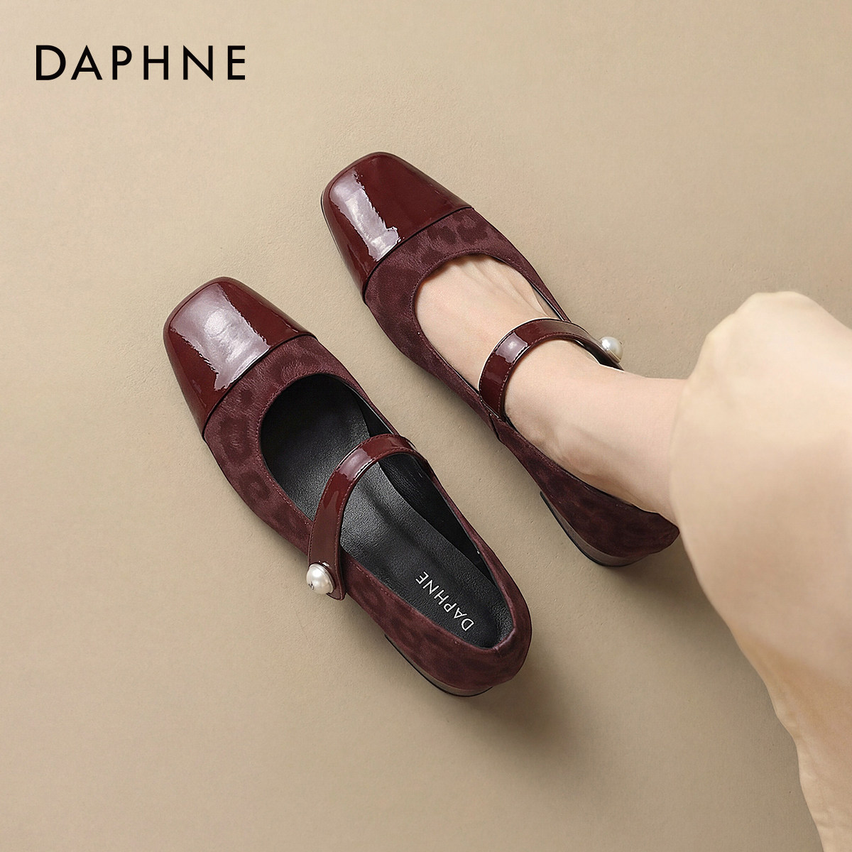 达芙妮豹纹红色单鞋女款2026新款春季高跟鞋婚鞋玛丽珍女鞋小皮鞋