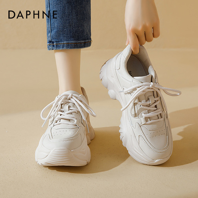 达芙妮2025夏季新款透气休闲鞋