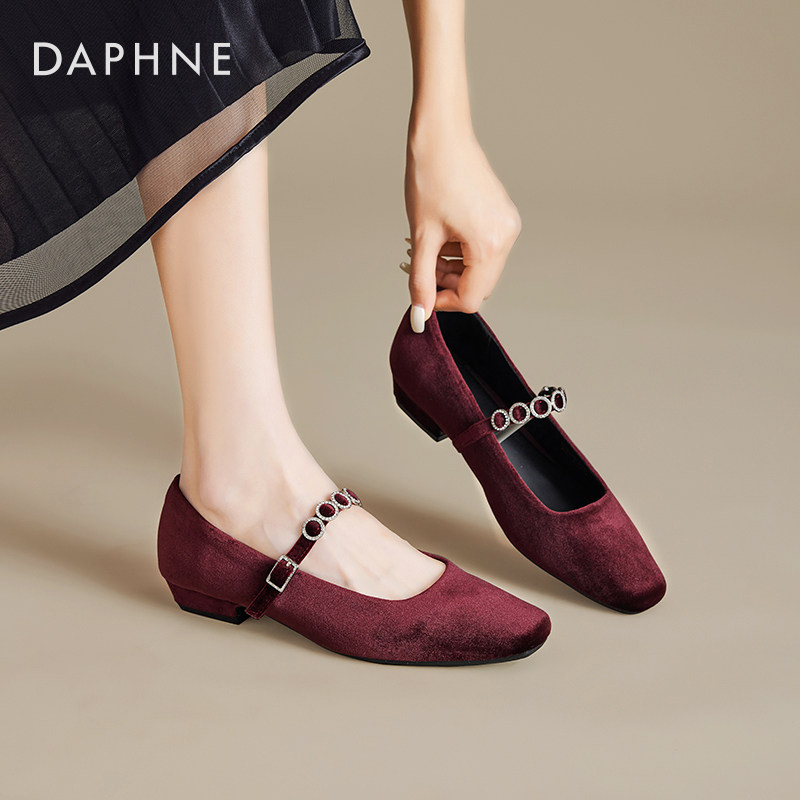 达芙妮红色婚鞋玛丽珍女2026新款秋冬粗跟复古单鞋法式伴娘新娘鞋,女鞋,浅口单鞋,淘宝优惠券,粉丝福利购,淘宝优惠卷
