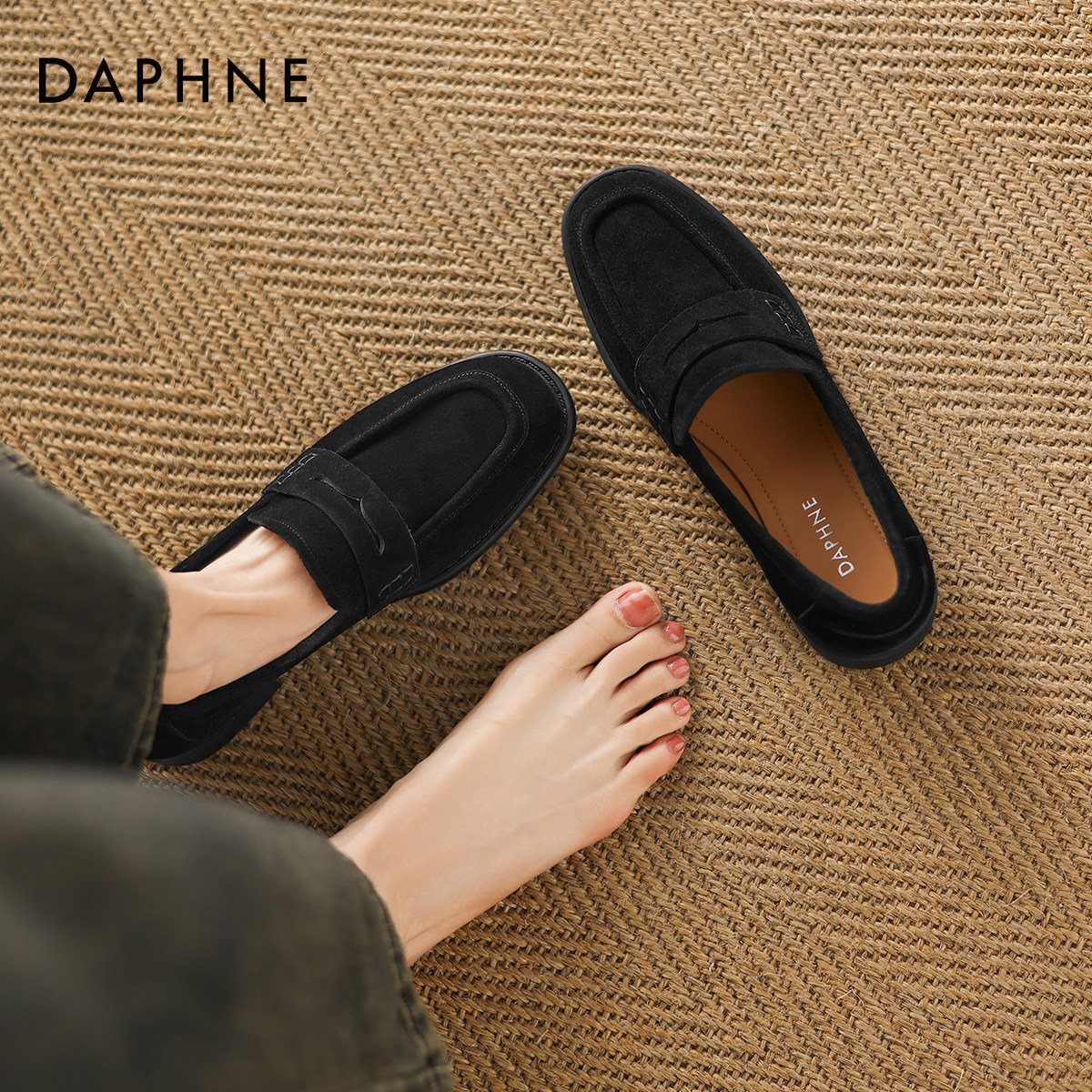 达芙妮老钱风乐福鞋2026新款英伦风黑色豆豆鞋平底一脚蹬通勤单鞋,女鞋,乐福鞋（豆豆鞋）,淘宝优惠券,粉丝福利购,淘宝优惠卷